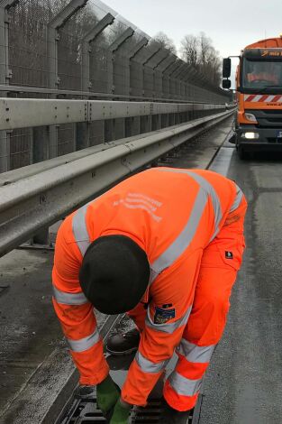 A8, emergencia en la autopista, Season 3. A8, emergencia en la...: Ep.8