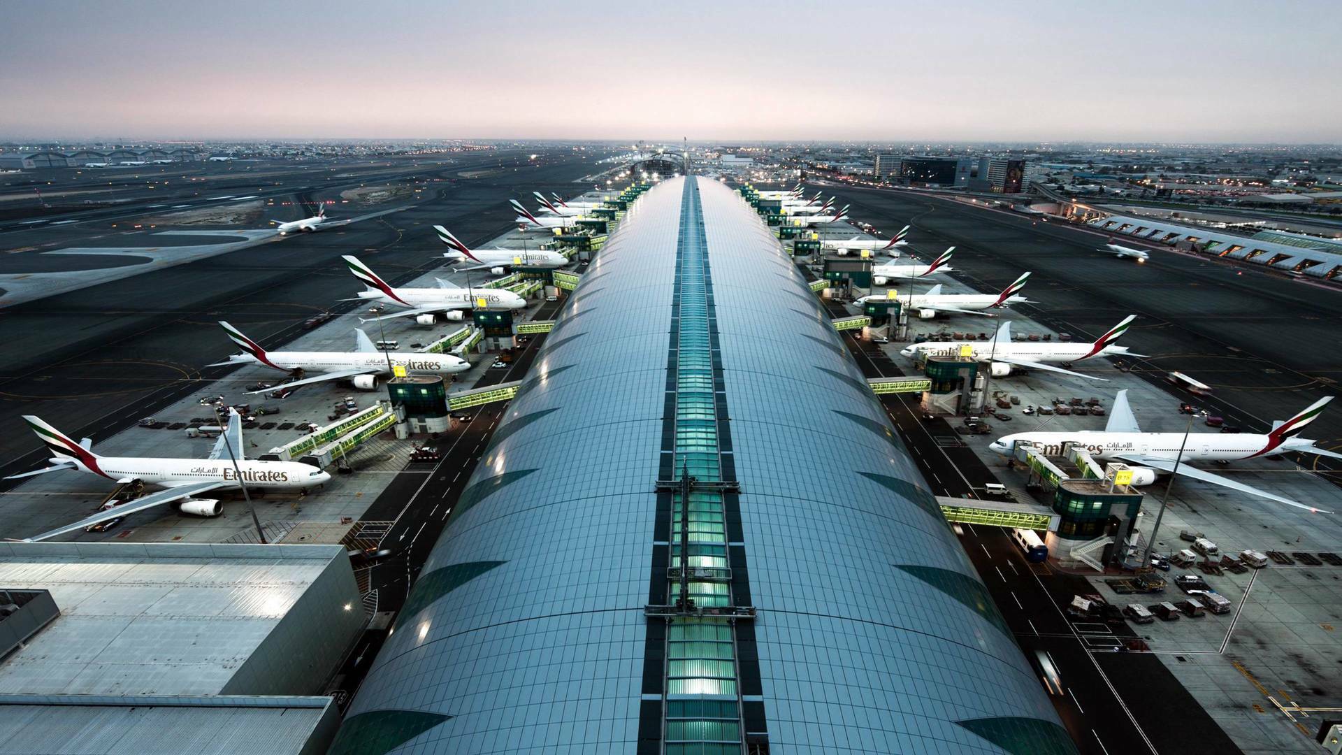 Aeropuerto de Dubai: Aduana de cristal