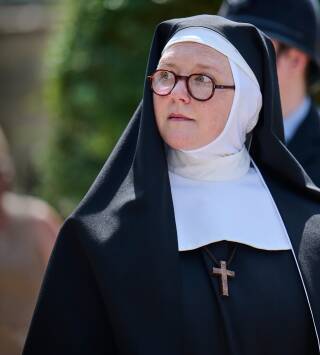 Sister Boniface... (T3): Ep.4 Un escándalo fragrante
