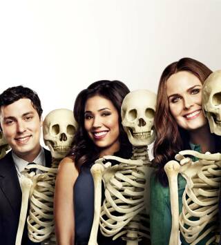 Bones (T10): Ep.21 La vida en la luz