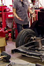 Misfit Garage, Season 3: El Ford Custom del 56 de Sue Parte 1