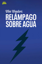 Relámpago sobre agua