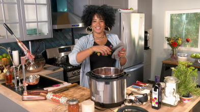 Selena + Chef, Season 2: Selena + Kelis Rogers