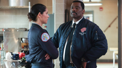 Chicago Fire (T12): Ep.3 Atrapados