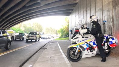 Policías en moto (T1): Coche robado