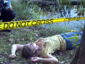 Muerte en el pantano (T2): Asesinato en un pueblo
